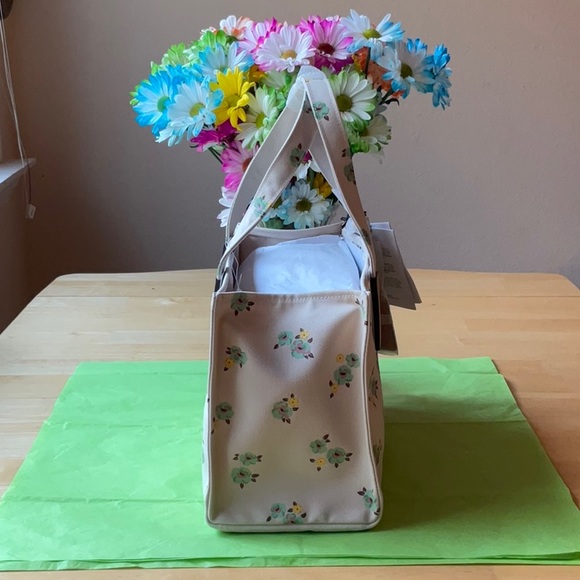 🌿  DISNEY X COACH CANVAS TOTE WITH FLORAL PRINT AND MICKEY MOUSE 🌿 NWT 🌿 - Picture 11 of 16